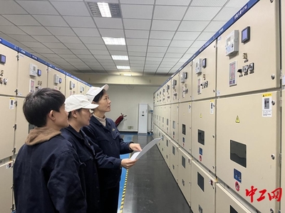 寒風(fēng)中的藍(lán)色——安全系統(tǒng)監(jiān)控服務(wù)的守護(hù)之旅